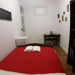Private B , Lisboa Portugal
